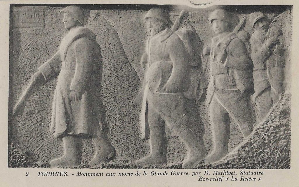 "La relève" - Bas relief du monument aux morts de Tournus